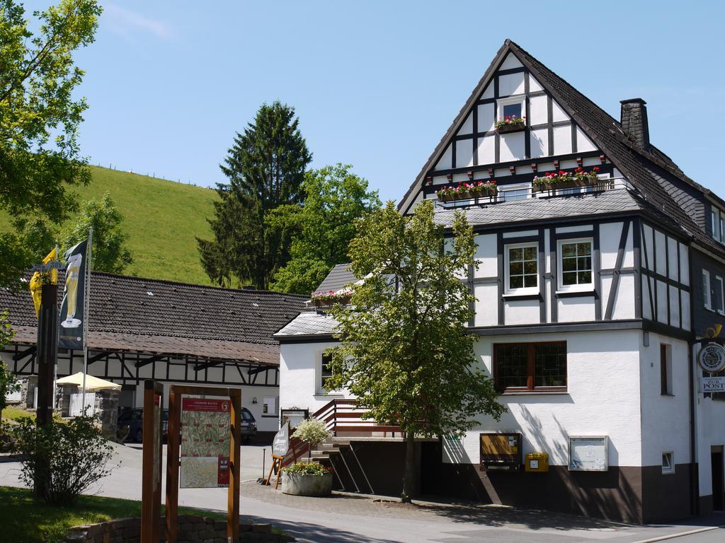 Gasthof Zur Post Schmallenberg Exteriör bild