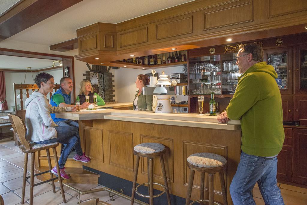 Gasthof Zur Post Schmallenberg Exteriör bild