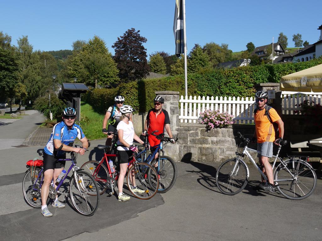 Gasthof Zur Post Schmallenberg Exteriör bild